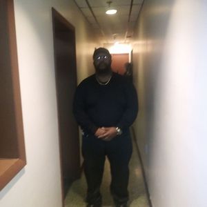 Meet your Posher, Lewis